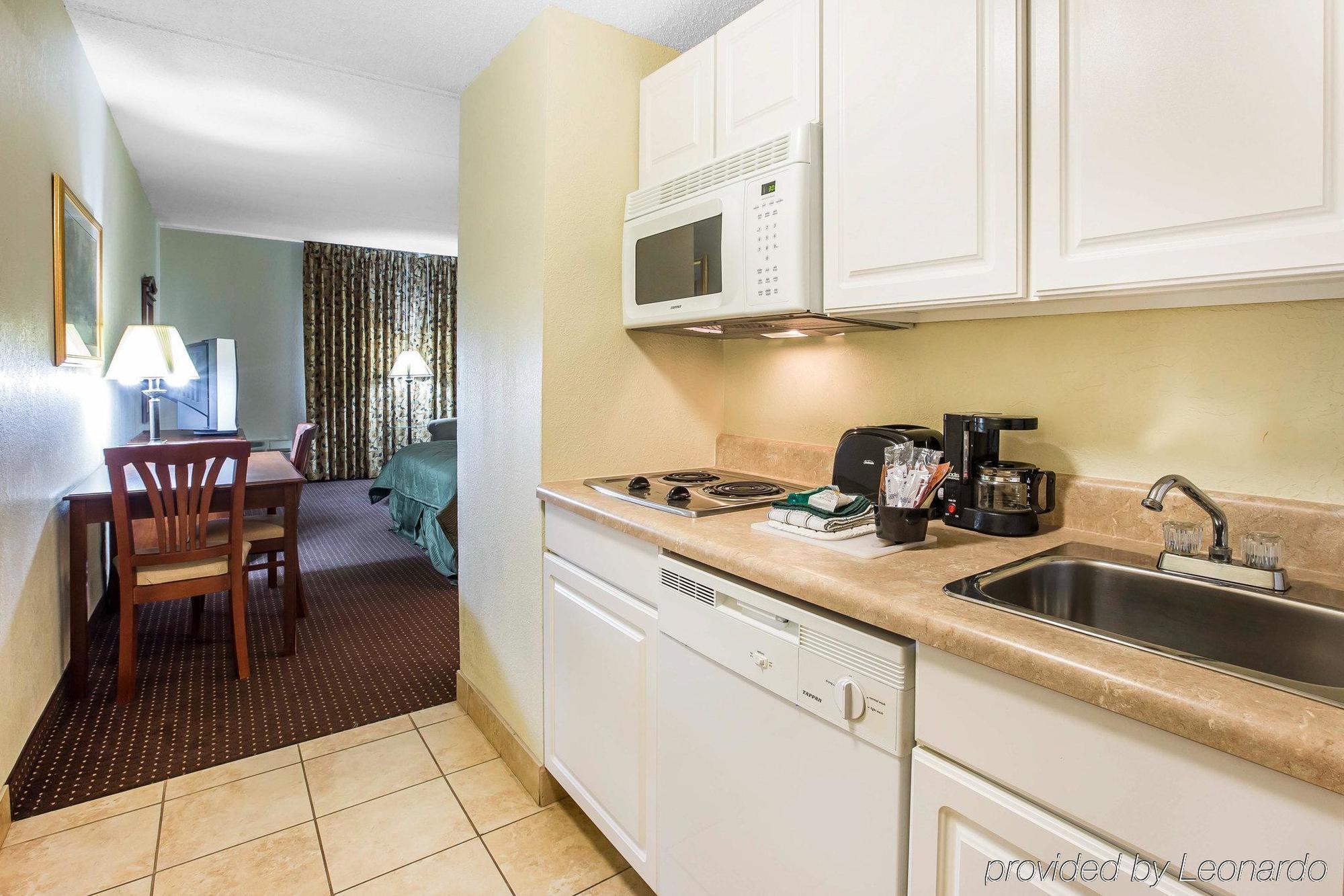 Likehome Extended Stay Hotel Warner Robins Exterior photo